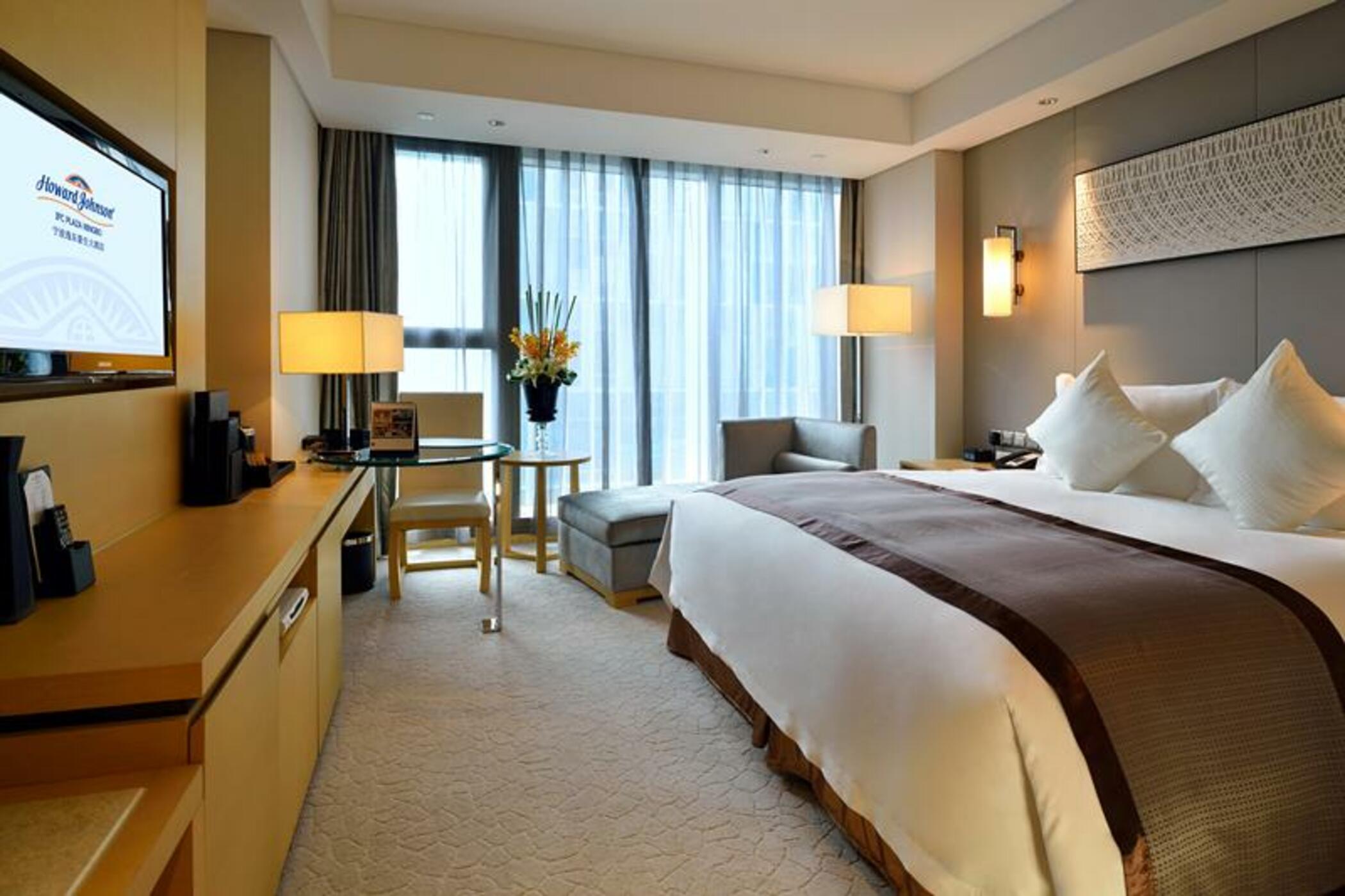 Howard Johnson Ifc Plaza Ningbo Exterior photo